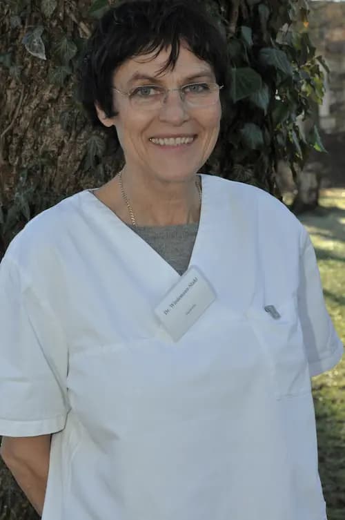 Dr. Veronika Wiedemann-Stahl